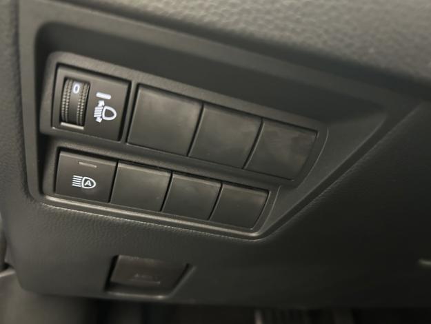 TOYOTA Yaris 116h Dynamic  
