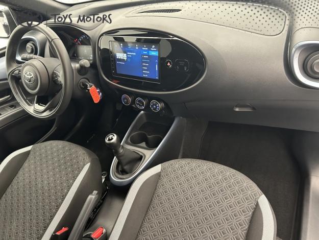 TOYOTA Aygo X 1.0 VVT-i 72 Design  