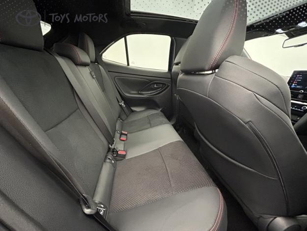 TOYOTA Yaris Cross 1.5 130H GR SPORT   TOIT PANO + PACK TECHNO