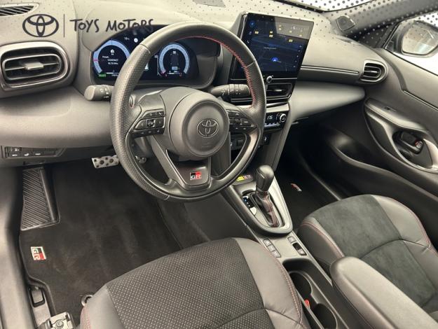 TOYOTA Yaris Cross 1.5 130H GR SPORT   