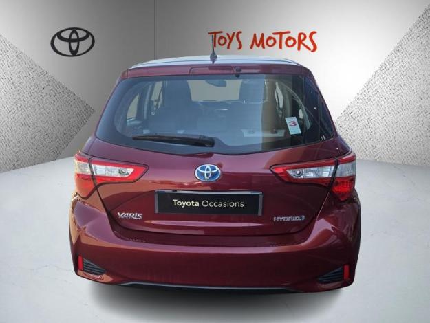 TOYOTA Yaris 100h Dynamic Confort Plus  