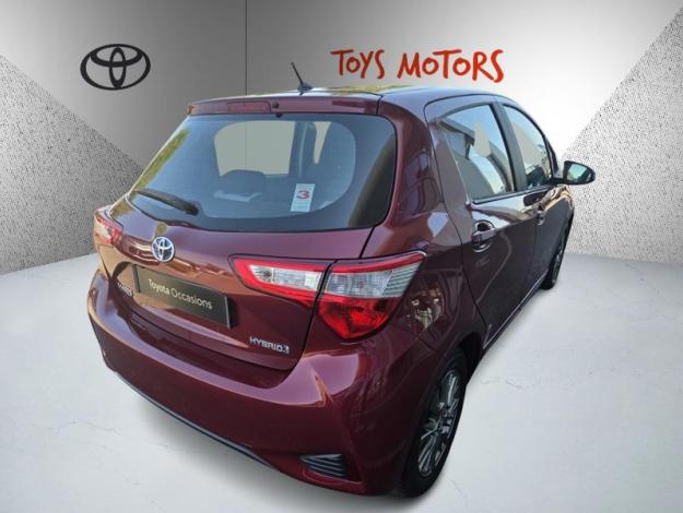 TOYOTA Yaris 100h Dynamic Confort Plus  