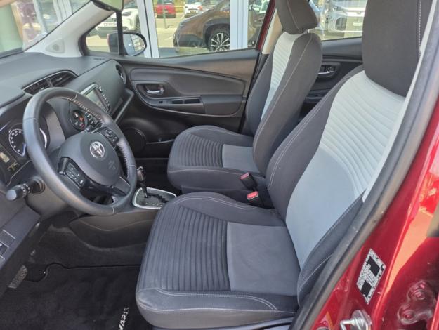 TOYOTA Yaris 100h Dynamic Confort Plus  