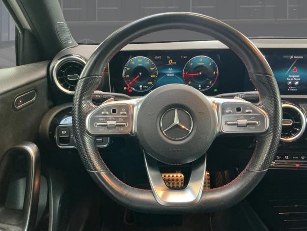 MERCEDES-BENZ A 180 d AMG Pack Night  