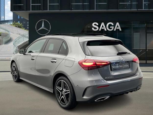 MERCEDES-BENZ A 250 e Hybrid EQ AMG Line  A250e AMG LINE
