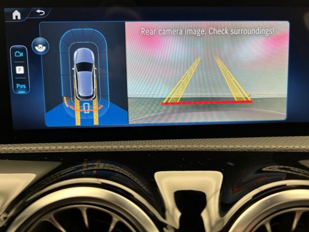 MERCEDES-BENZ A 250 e Hybrid EQ AMG Line  A250e AMG LINE