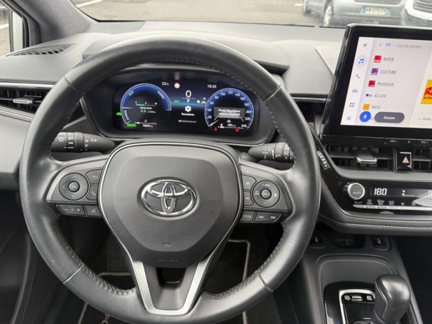 TOYOTA Corolla Hybride 140h Design   