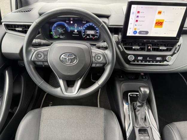 TOYOTA Corolla Hybride 140h Design   