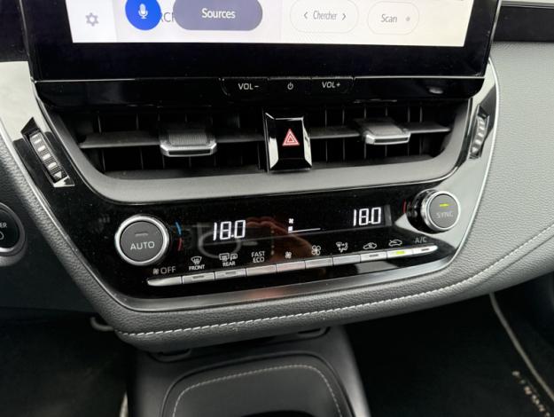 TOYOTA Corolla Hybride 140h Design   