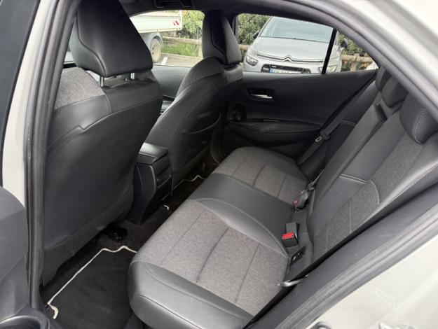 TOYOTA Corolla Hybride 140h Design   