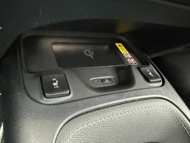 TOYOTA Corolla Hybride 140h Design   