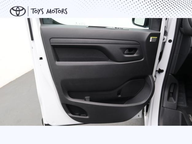 TOYOTA Proace Verso BEV 75KWH LONG DYNAMIC CONNECT  