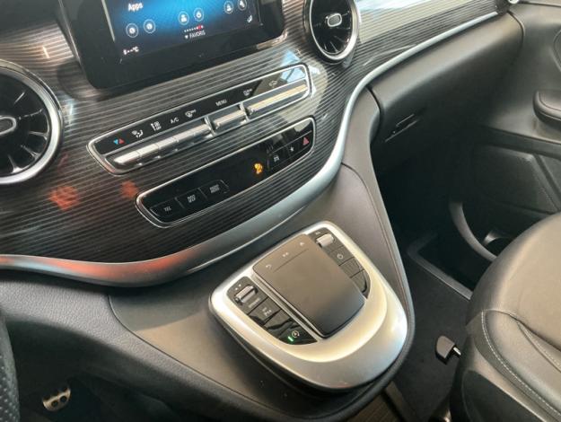MERCEDES-BENZ V V 220