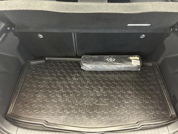 TOYOTA Yaris Hybride 116h Dynamic  