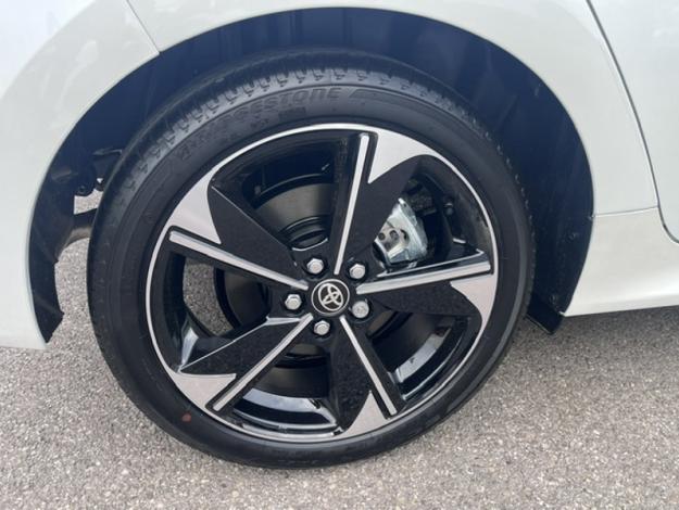 TOYOTA Yaris Hybride 130h Collection Techno  130H COLLECTION TECHNO MY26
