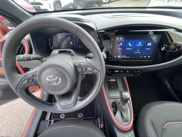 TOYOTA Aygo X Hybride 116h Graphic  AYGO X 116H GRAPHIC ZEN