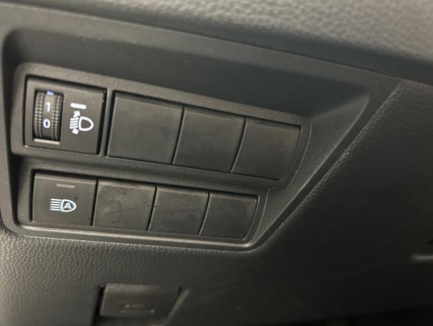 TOYOTA Yaris 116h Dynamic  
