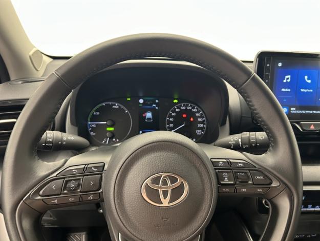 TOYOTA Yaris 116h Dynamic  