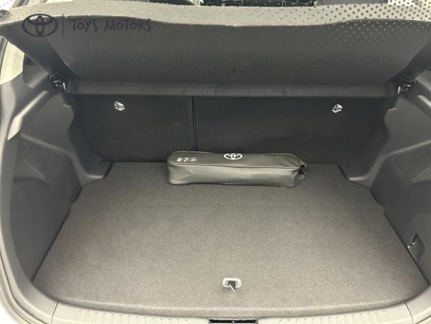 TOYOTA Yaris 116h Design  PACK CONFORT 