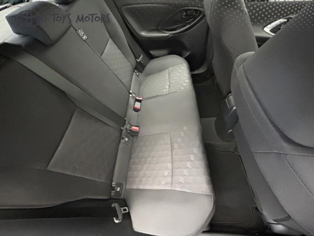 TOYOTA Yaris 116h Dynamic  