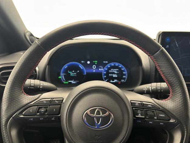 TOYOTA Yaris 130h GR SPORT  PACK TECHNO 