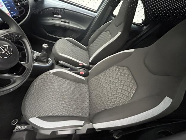TOYOTA Aygo X 1.0 VVT-i 72 Design  