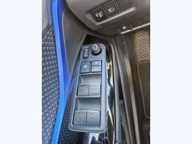 TOYOTA C-HR 2.0 Hybride 184 Graphic  