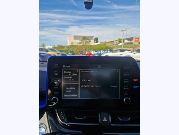 TOYOTA C-HR 2.0 Hybride 184 Graphic  