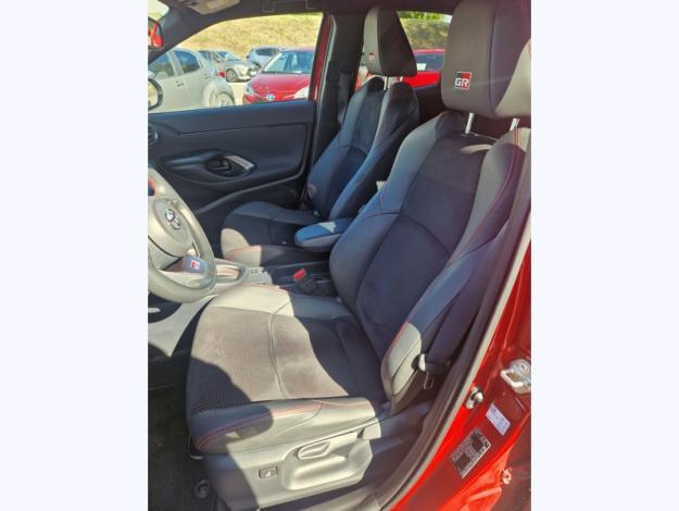TOYOTA Yaris Cross 1.5 HYBRID 116H GR SPORT   
