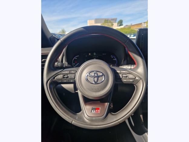 TOYOTA Yaris Cross 1.5 HYBRID 116H GR SPORT   