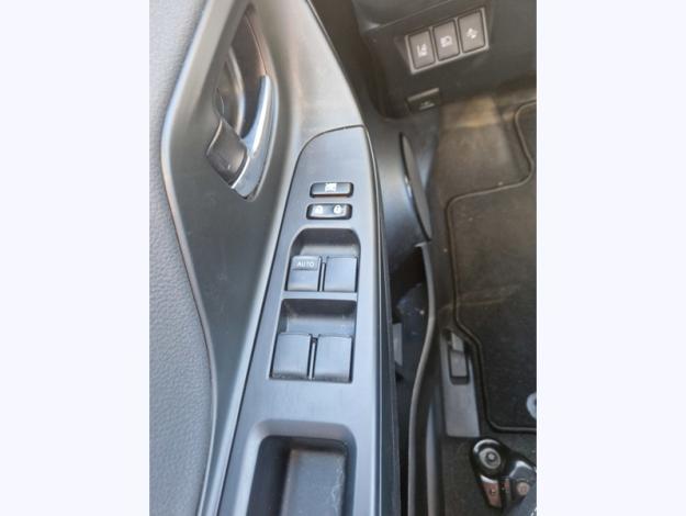 TOYOTA Yaris Hybrid Dynamic  1.5 101 ch 