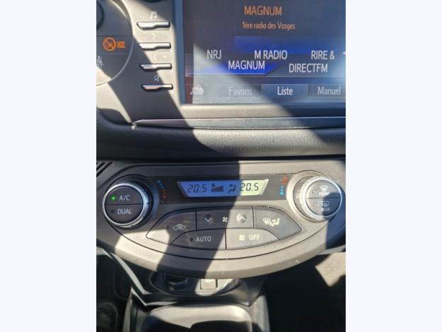 TOYOTA Yaris Hybrid Dynamic  1.5 101 ch 