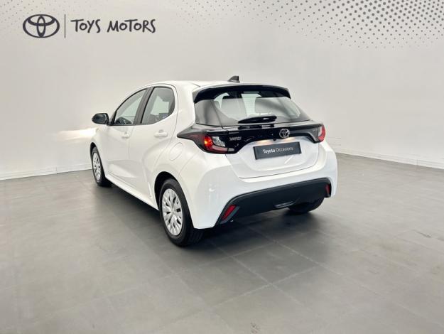 TOYOTA Yaris 116h Dynamic  