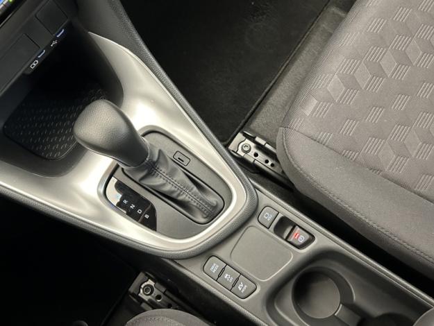 TOYOTA Yaris 116h Dynamic  