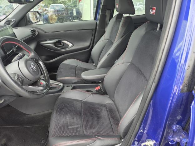 TOYOTA Yaris Cross 116H GR SPORT TO Pack  