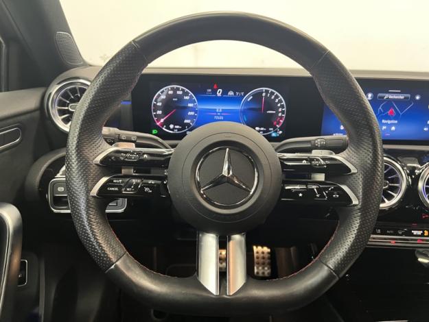 MERCEDES-BENZ A 250 e AMG Pack Night Distronic  