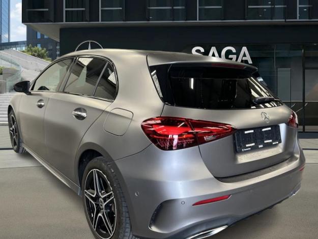 MERCEDES-BENZ A 250 e AMG Pack Night Distronic  