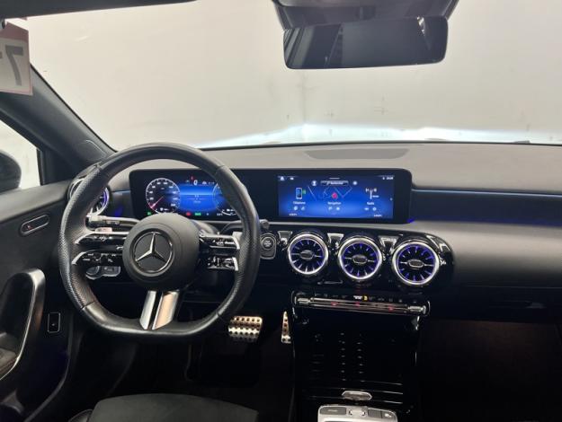 MERCEDES-BENZ A 250 e AMG Pack Night Distronic  