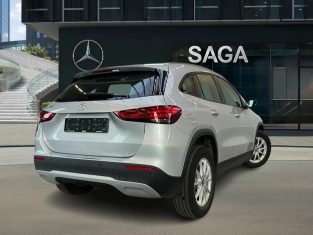 MERCEDES-BENZ GLA-Klasse GLA 180 Off-Roader