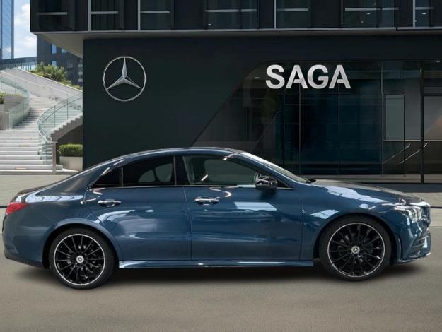 MERCEDES-BENZ CLA-Klasse CLA 180 d Coupé AMG Line