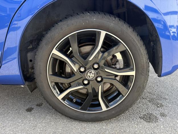 TOYOTA Yaris Hybrid Collection  1.5 101 ch 