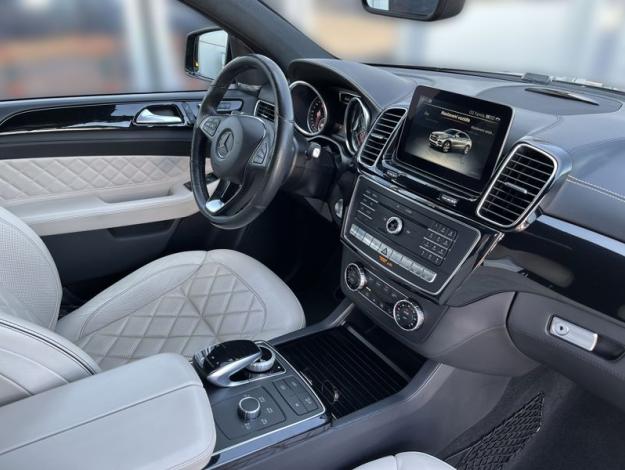 MERCEDES-BENZ GLE-Trída Mercedes-AMG GLE 43 4MATIC kupé (14/24)
