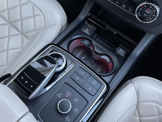 MERCEDES-BENZ GLE-Trída Mercedes-AMG GLE 43 4MATIC kupé (22/24)