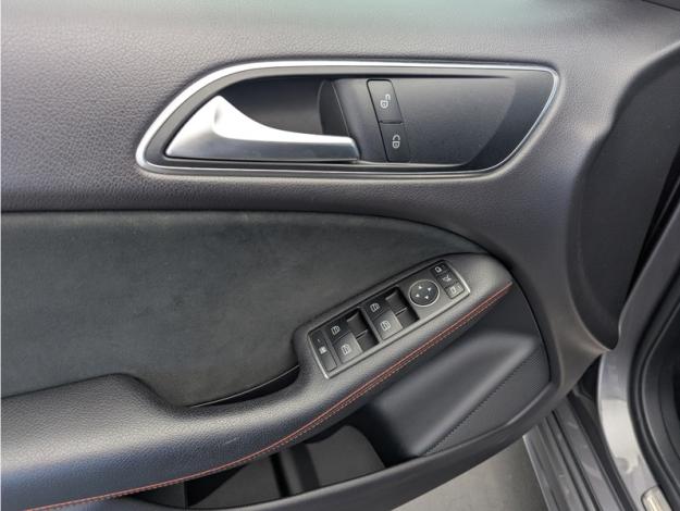 MERCEDES-BENZ Classe B B 200 Fascination  