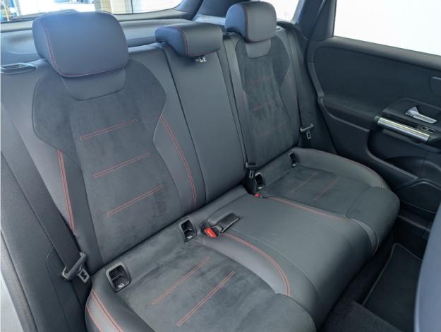MERCEDES-BENZ Classe B 200 d AMG Line  