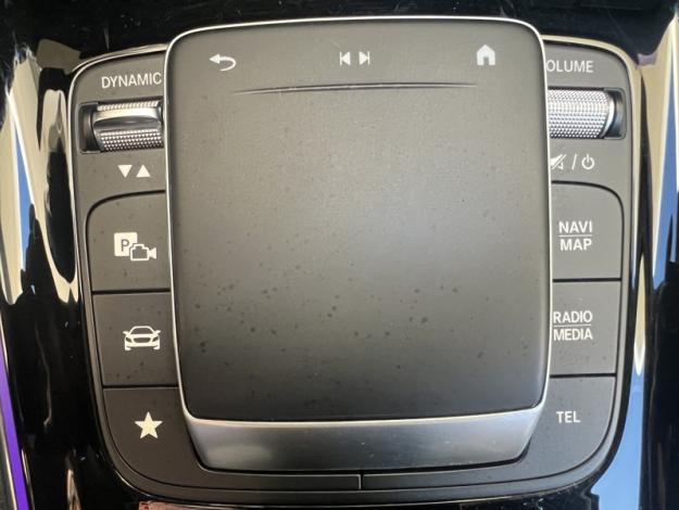 MERCEDES-BENZ GLA 200 Progressive Line  