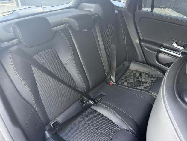 MERCEDES-BENZ GLA 200 d Progressive Line  GLA 200 d Progressive Line