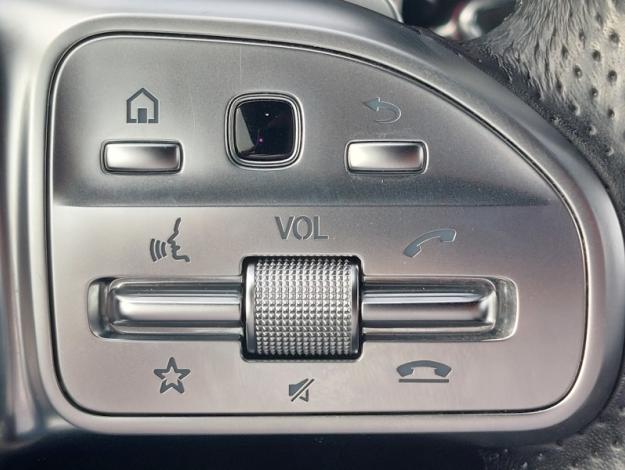 MERCEDES-BENZ Classe E Cabriolet Classe E 220 d AMG Line Cabriolet  