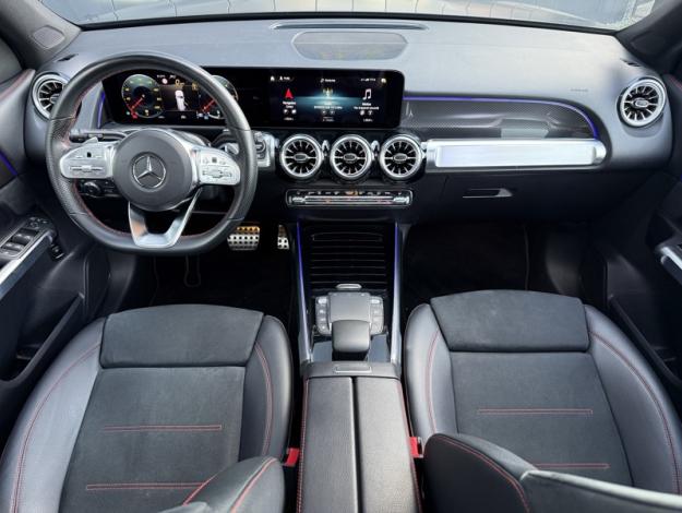MERCEDES-BENZ GLB 200 d AMG Line  