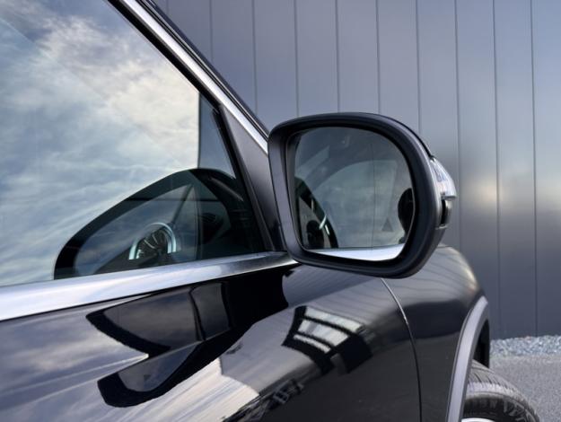 MERCEDES-BENZ GLB 200 d AMG Line  